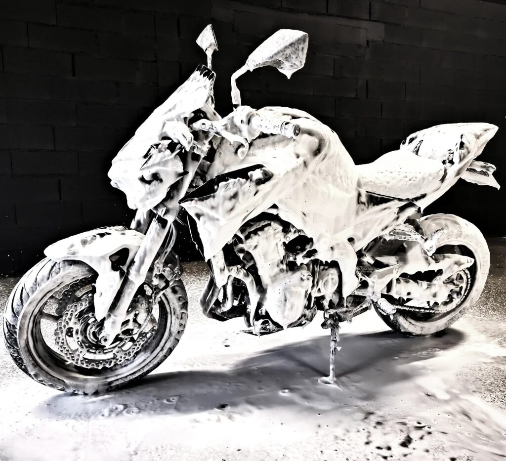 CAR WASH nettoyage motos